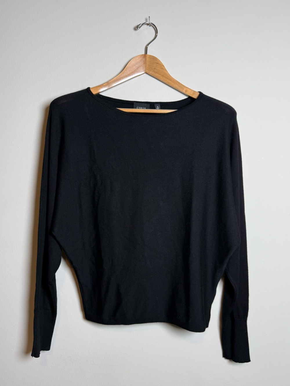 Cyrus | Dolman Sleeve Lightweight Knit Sweater | Black | Size Small